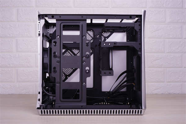 Fractal Design Era ITX机箱/实木上盖、流线铝合金外壳、一体式水冷、ATX/SFX随你装(15)