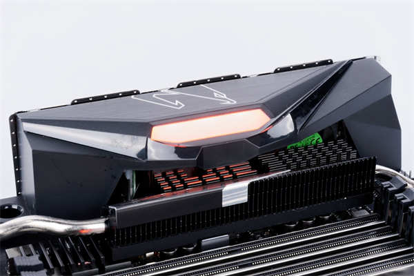 技嘉GIGABYTE TRX40 AORUS MASTER/同价格等级产品唯一搭载5GbE Lan、16+3相Infineon直出供电方案(34)