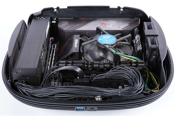 InWin B1 ITX迷你机壳开箱试组/圆润外型吸睛、无独显内部设计(13)