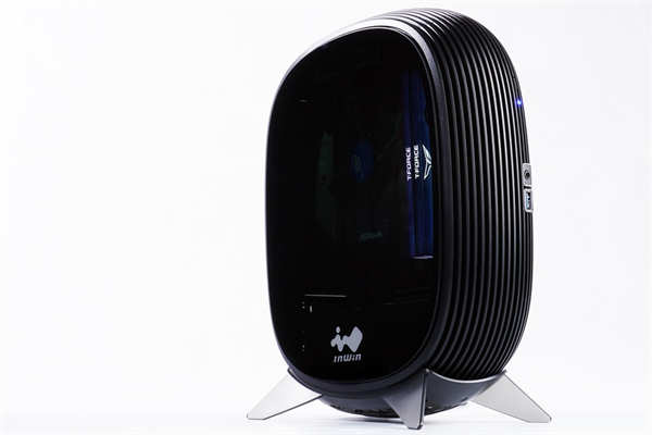 InWin B1 ITX迷你机壳开箱试组/圆润外型吸睛、无独显内部设计(15)