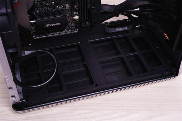 Fractal Design Era ITX机箱/实木上盖、流线铝合金外壳、一体式水冷、ATX/SFX随你装(11)