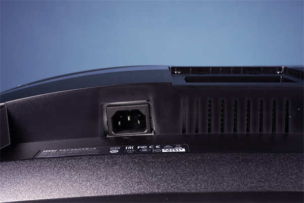 MSI Optix MAG272CQR显示器开箱测试/27吋曲面萤幕、WQHD解析度、165Hz高刷新率(12)