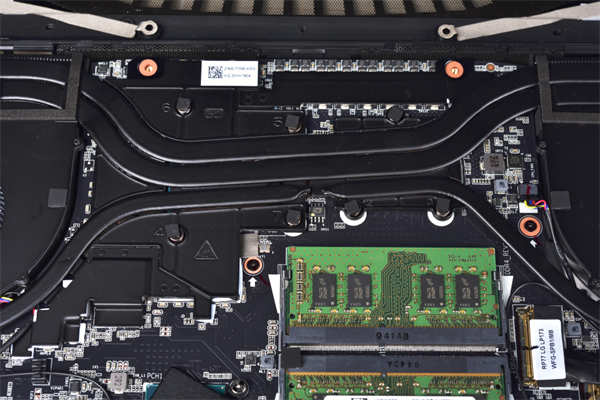 GIGABYTE AERO 17 HDR创作笔电测试报告/4K Pantone校色Studio效能优化(34)