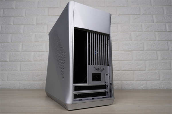 Fractal Design Era ITX机箱/实木上盖、流线铝合金外壳、一体式水冷、ATX/SFX随你装(13)
