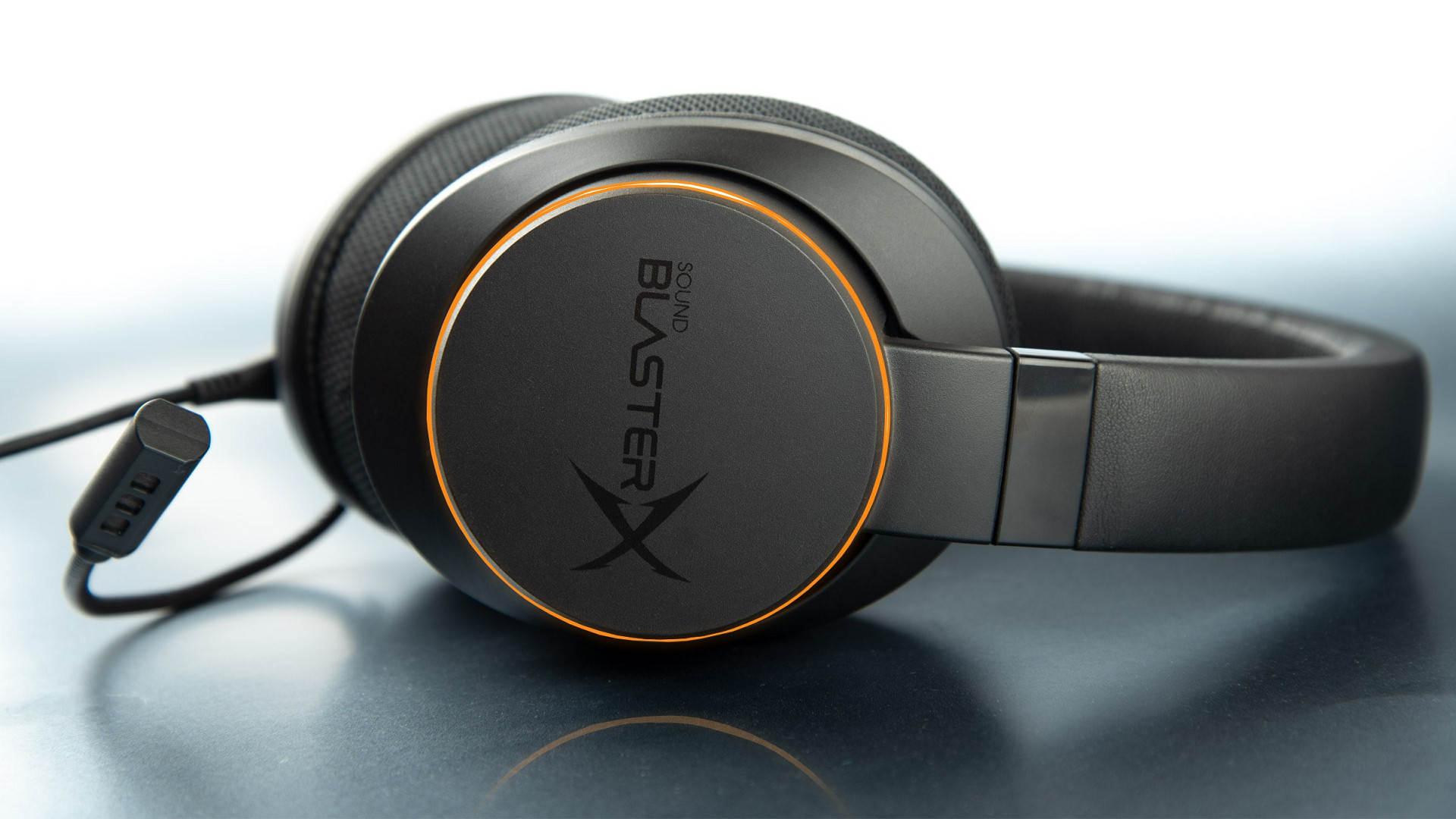 提供虚拟 7.1 环绕声道 Creative 推出 Sound BlasterX H6 电竞耳机