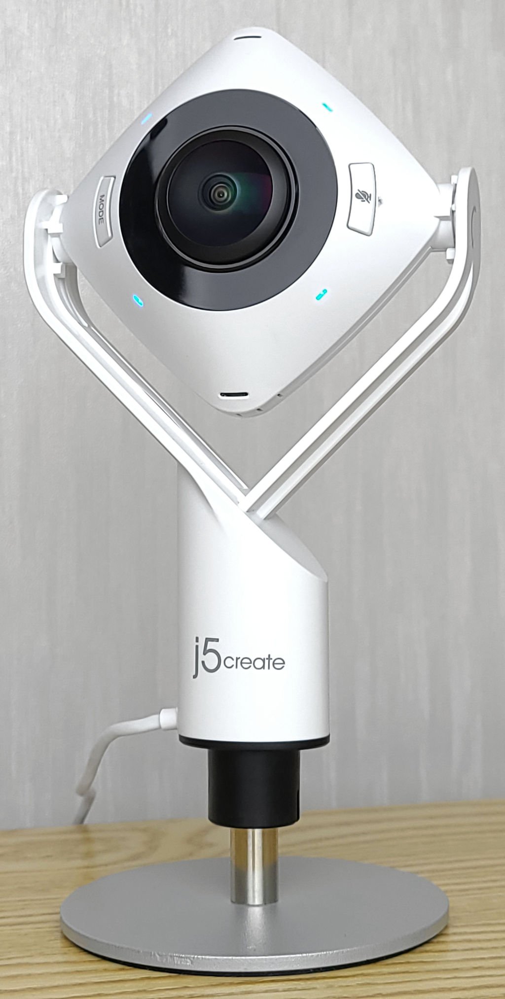360° Webcam 开会一流 !! J5Create 360° 全景视讯会议摄影机 JVCU360