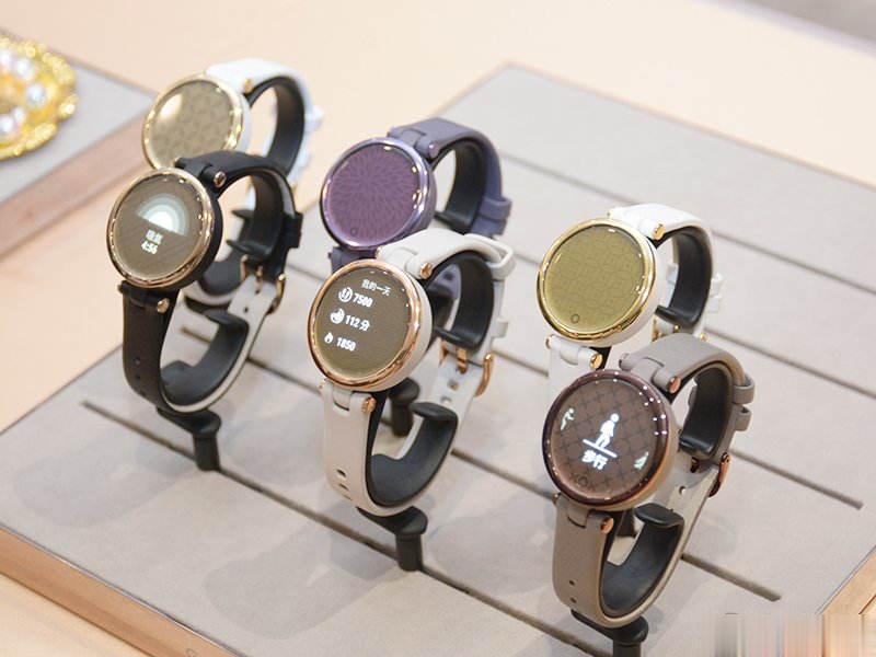 最小錶径智慧型手錶 Garmin Lily 推出，时尚聪明专为女性