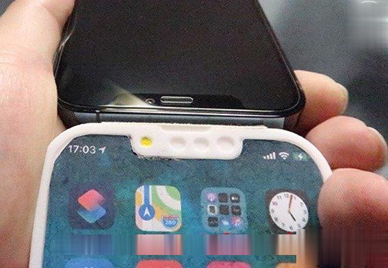 iPhone Pro 2021 3D 模型机影片现身！浏海确实缩小，扬声器 / 麦克风位置改变(1)