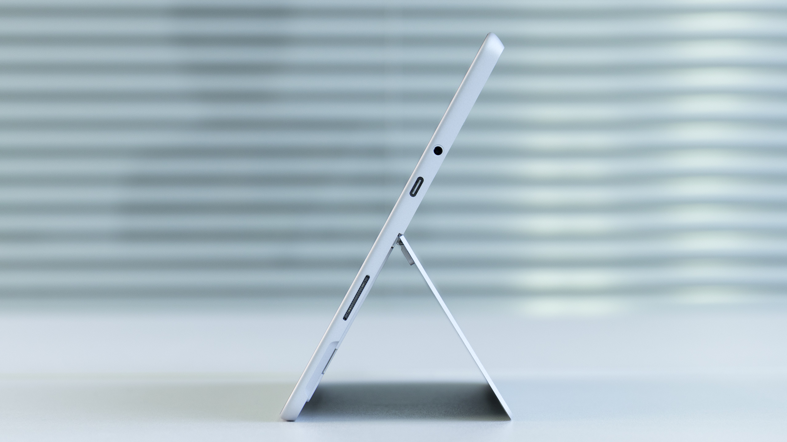 Surface Go平板电脑评测：“巨硬”品质，全能型Windows10焕发活力(7)