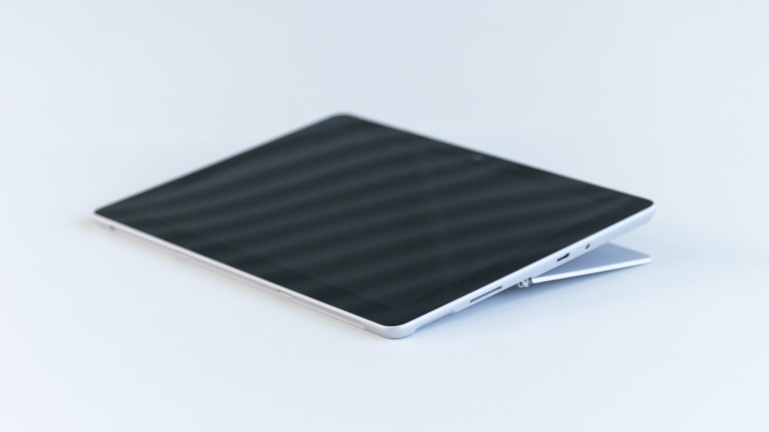 Surface Go平板电脑评测：“巨硬”品质，全能型Windows10焕发活力(11)