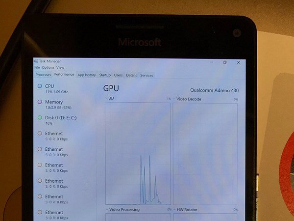 Lumia 950 XL上Windows10 ARM视频展示硬件加速效果(2)