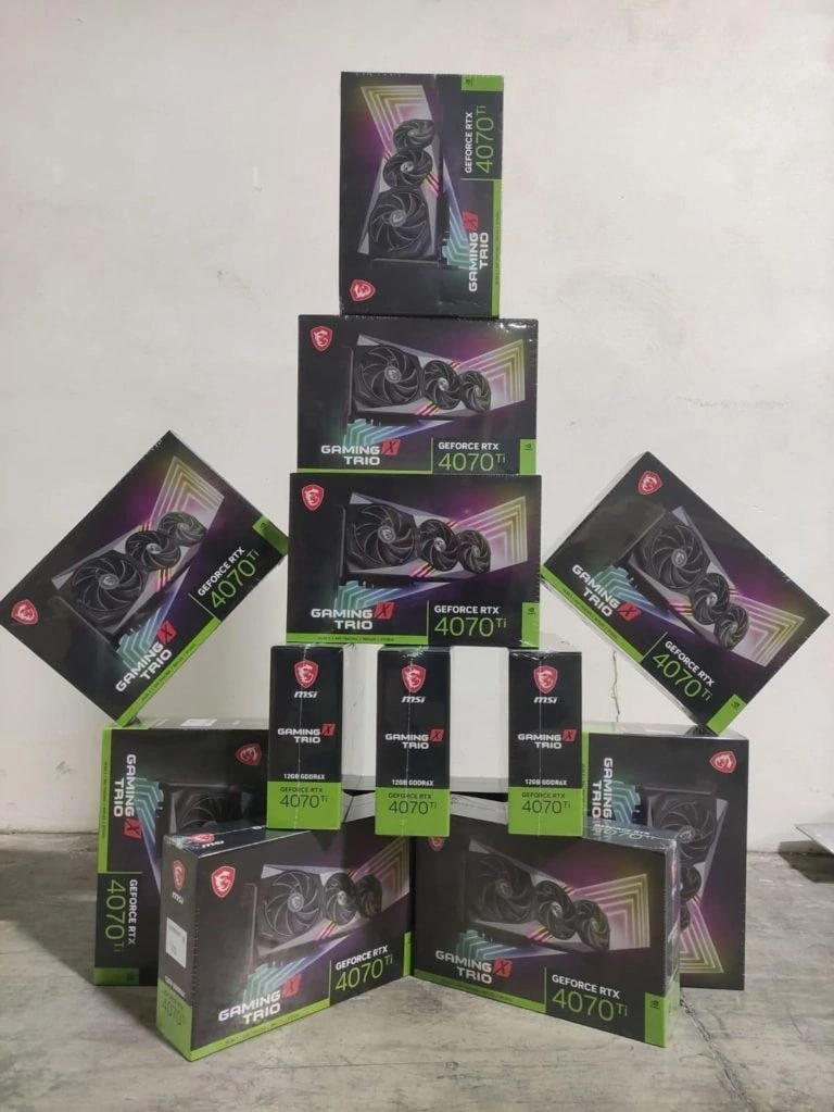 正式发布前，英伟达 RTX 4070 Ti 已在塞尔维亚提前上架(1)