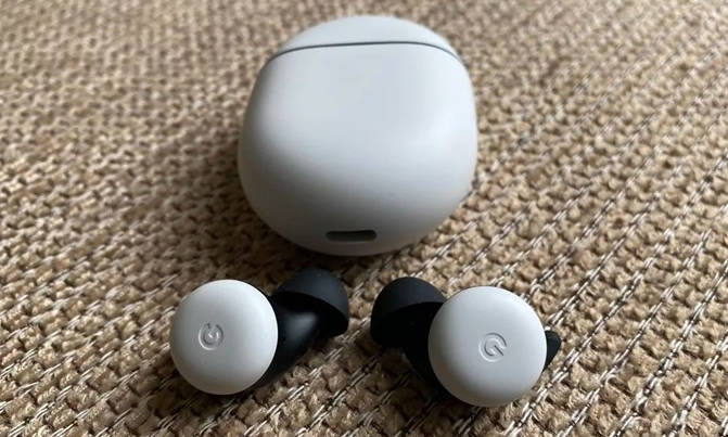 谷歌向 Pixel Buds A 推送 3.527.0 版本更新，修复无法切换设备 BUG