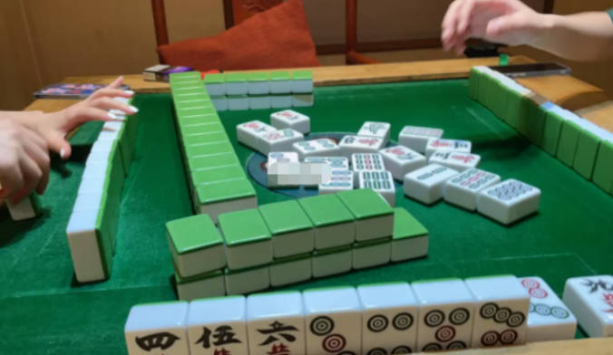 三人成都麻将怎么打(三人打牌玩法大全介绍)