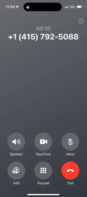 苹果 iOS 17 电话应用界面有变,挂断按钮移到了右下角