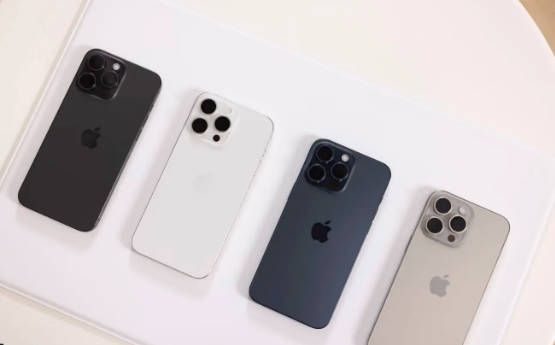 英国 iPhone 用户诉苦：官网订购，15 变 14 / SE 且不支持退款(1)