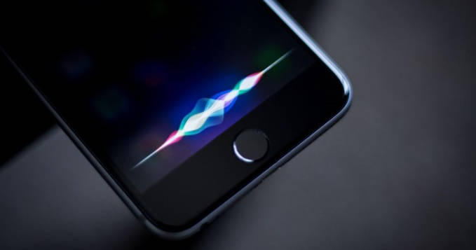 古尔曼：苹果 iOS 18 可能是 iPhone 历史上最重磅的软件更新(2)