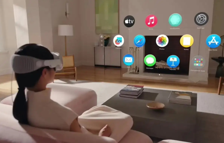 苹果前 CEO 同意库克观点， Vision Pro 头显与 iPhone 一样具有革命性