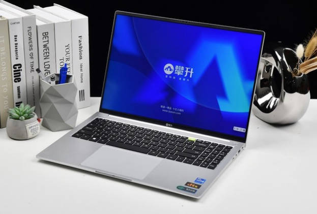 攀升暴风龙P3评测 大屏护眼+i7处理器集一身