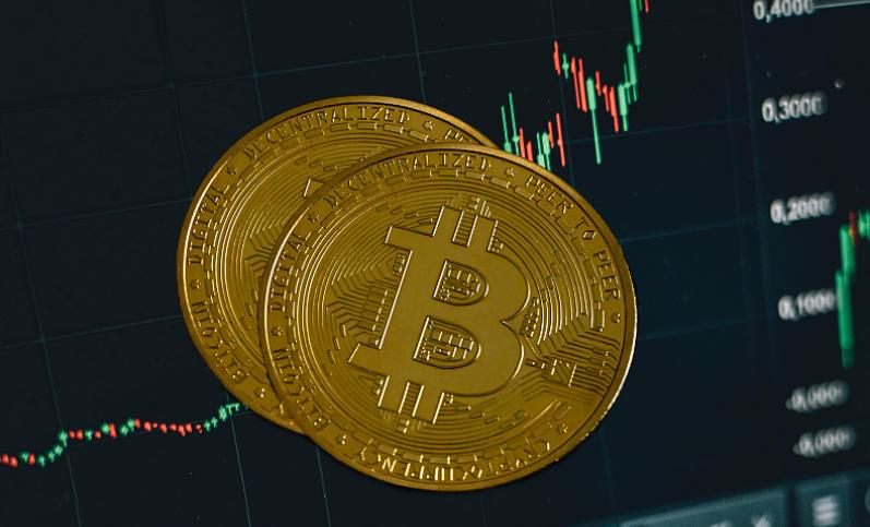 比特币跌破70000美元一枚，日内跌幅已达1.10%(2)