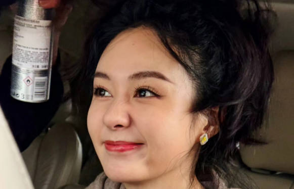 郑合惠子长了一张“很会说话”的嘴 肆意洒脱恋爱观清醒