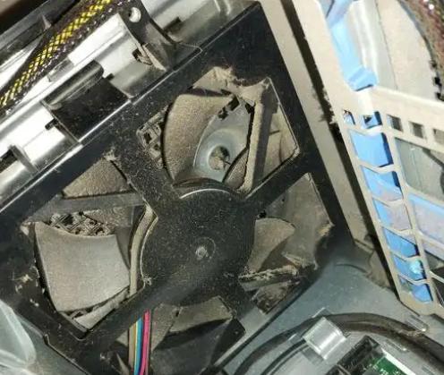 机箱如何清理?详细步骤教你保持电脑内部清洁与散热通畅