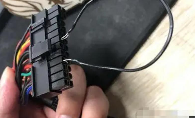 如何检测主机电源好坏？电源故障排查的实用技巧大全(1)